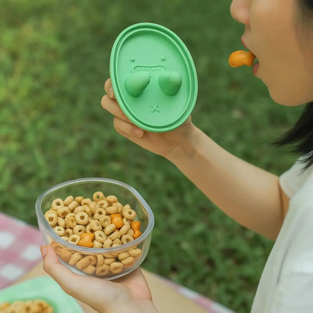 Portable Silicone Lid Snack Storage Box No-Mess Leak-Proof Food Container Reusable Multifunctional Snack Organizer Kitchen